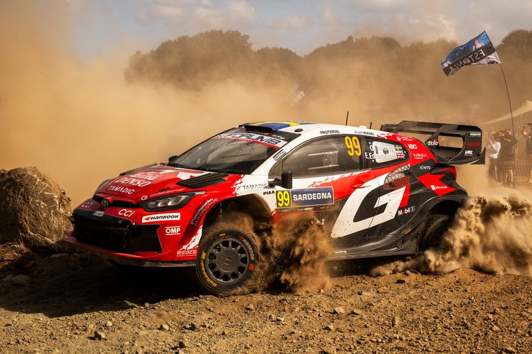 Solberg takes WRC title fight to final day with Sardinia lead